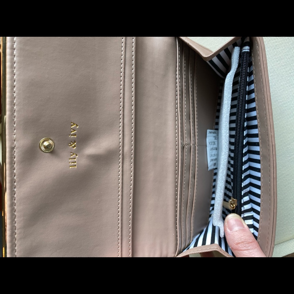 Lily and Ivy Wallet